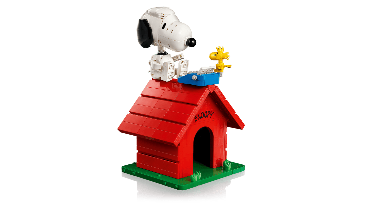 Peanuts: la cuccia di Snoopy Lego Ideas 21368