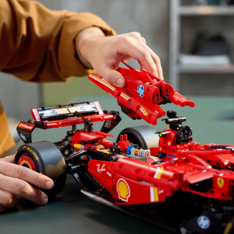 Monoposto F1 Ferrari SF-24 LEGO Technic 42207